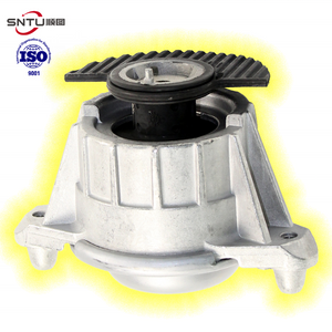Exportations d'usine Pièces pour châssis fabricant de moules en caoutchouc E-CLASS W204 W212 support moteur pour Mercedes Benz 204 240 43 17